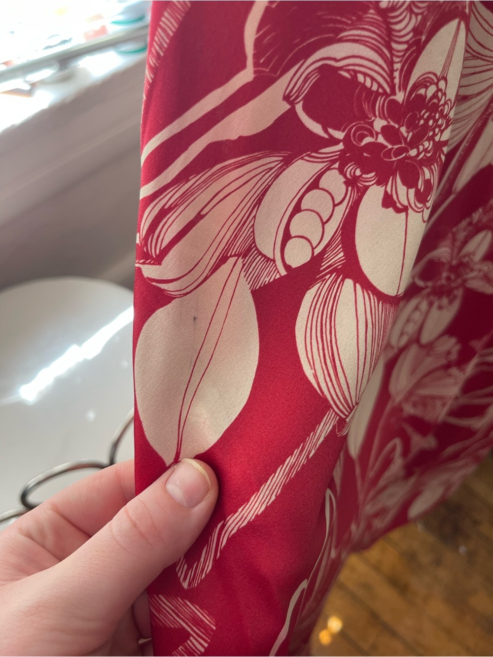 Reformation Yesenia 100% Silk dress - Picture 10 of 16
